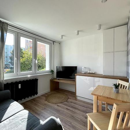 Niron Apartament Ludowa Pila Ngoại thất bức ảnh
