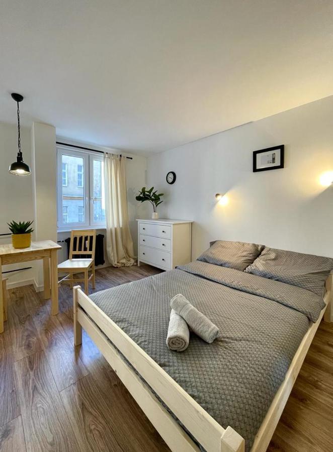 Niron Apartament Ludowa Pila Ngoại thất bức ảnh
